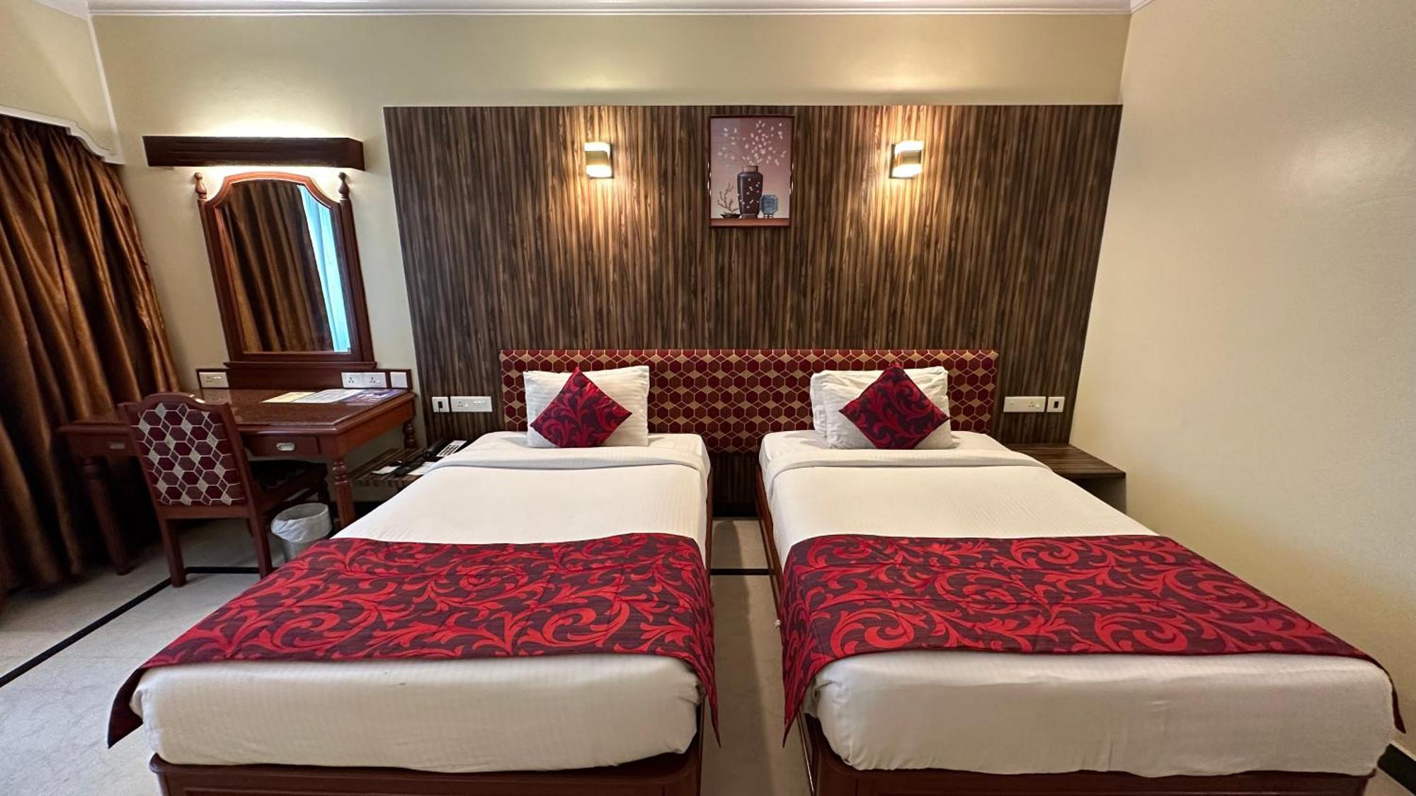 Hotel Annamalai International Puducherry Zewnętrze zdjęcie
