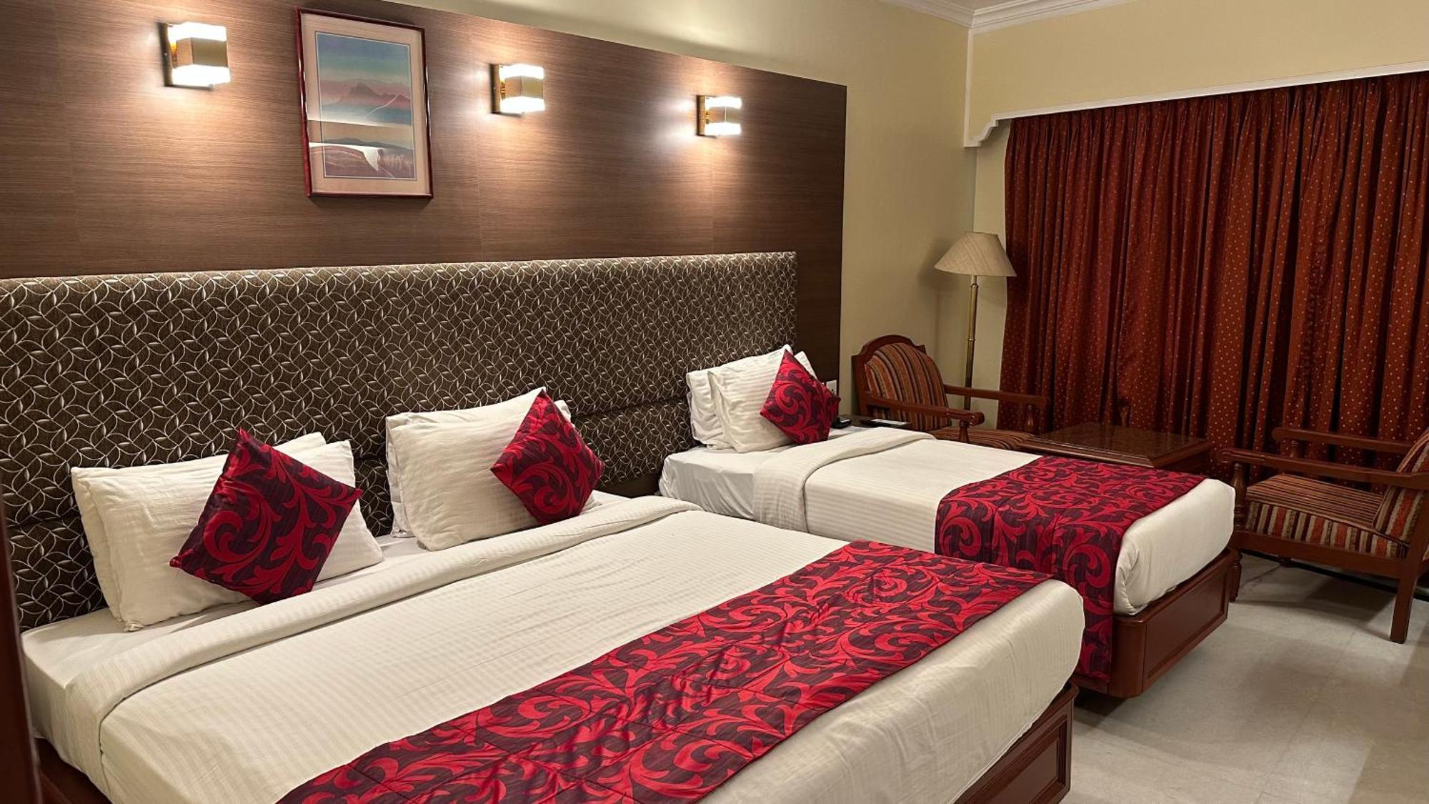 Hotel Annamalai International Puducherry Zewnętrze zdjęcie