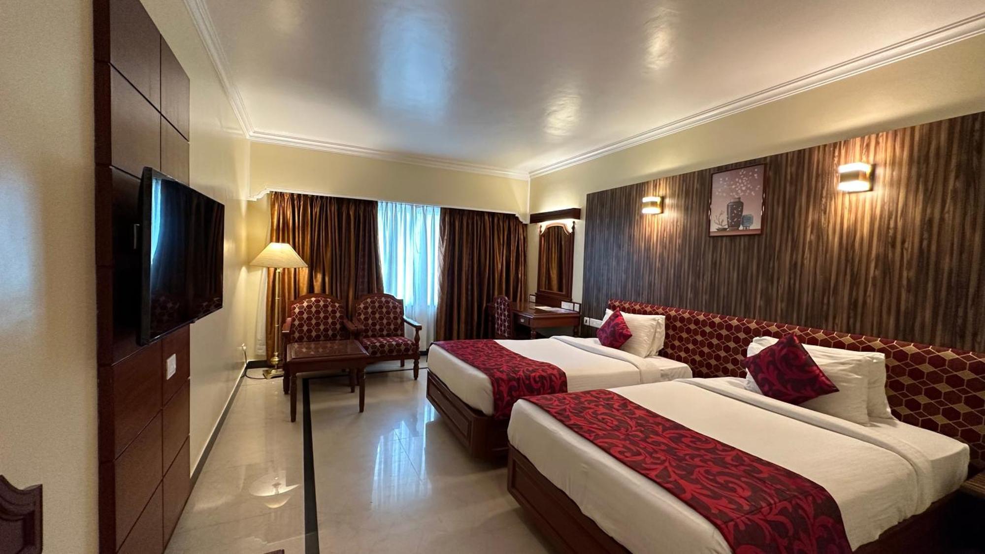 Hotel Annamalai International Puducherry Zewnętrze zdjęcie