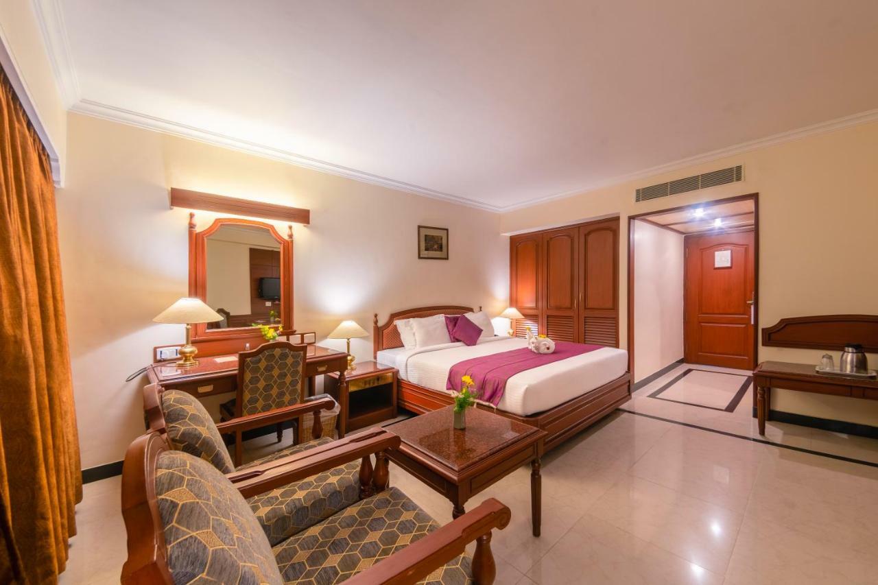Hotel Annamalai International Puducherry Zewnętrze zdjęcie